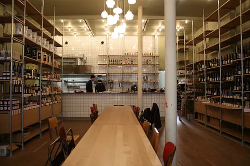 Le Bel Ordinaire Restaurant Shop Paris