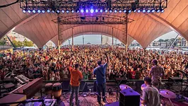 The Bridge en concert