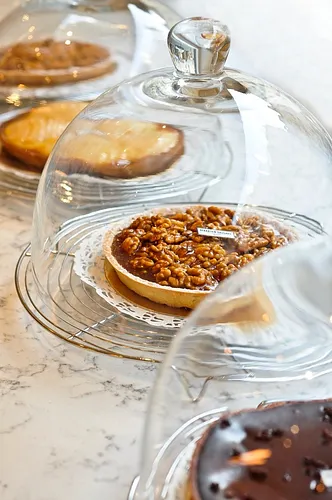 La Pâtisserie des Martyrs - Sébastien Gaudard Shop Paris