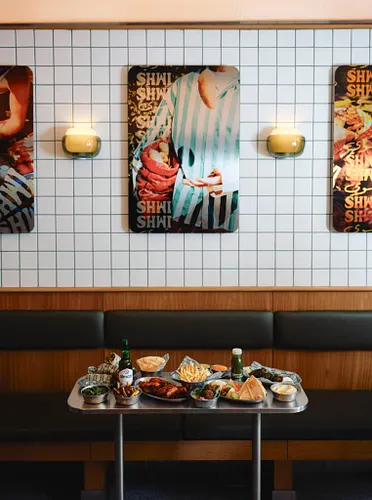 SHWI Restaurant Paris