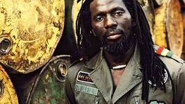 Tiken Jah Fakoly + Faada Freddy