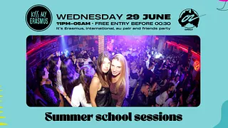 KISS MY ERASMUS @ CAFÉ OZ