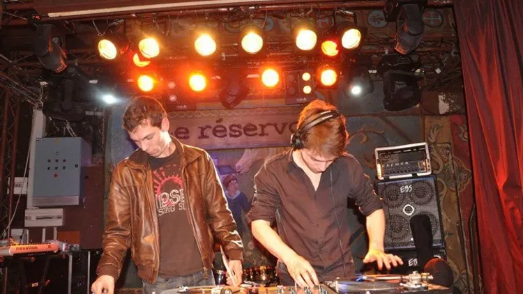 Les Frangins DJs set
