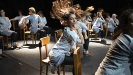 "MULTICAST Rosas Danst Rosas" de Anne Teresa De Keersmaeker / Rosas