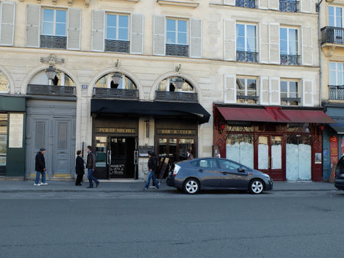 Pub Saint-Michel Restaurant Bar Paris