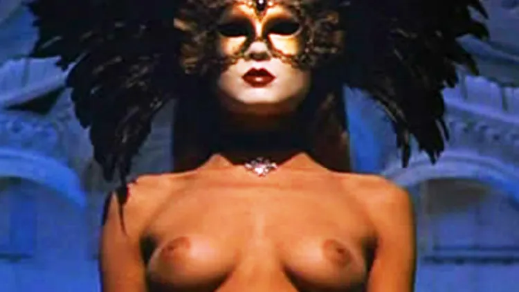 COCOBITCH : EYES WIDE SHUT Party