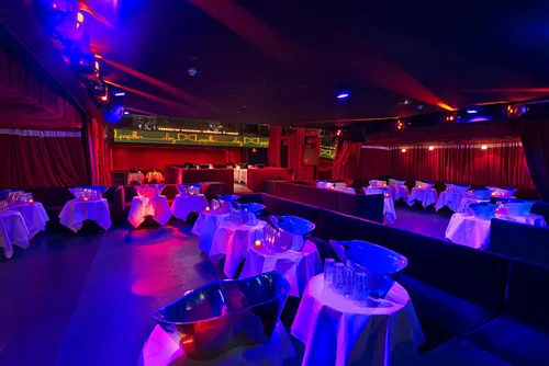 Chez Papillon Club Paris