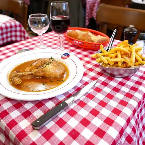 Aux Bons Crus Restaurant Paris