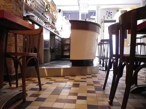 Les Trois 8 Bar Paris
