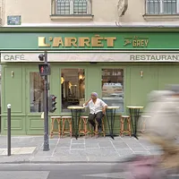 L'Arret by The Grey