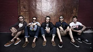Chunk, no captain chunk + Bury Tomorrow en concert