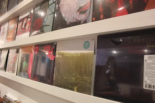 L'International Records Shop Paris