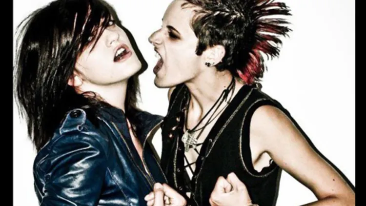 Livingstone + Jina