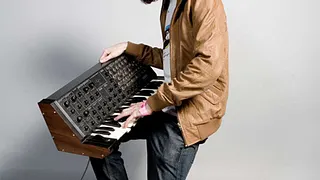 Shades Of Black Versus Edition avec Breakbot, Irfane, Dj Slow, Boston Bun, Dvno, Dj Pone