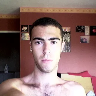 Julien R