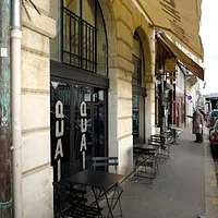 Le Quai Quai