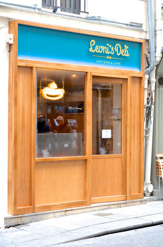 Leoni's Deli Restaurant Paris