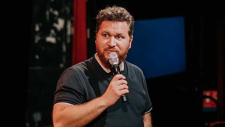 Clement Lanoue dans "j'hésite" !
