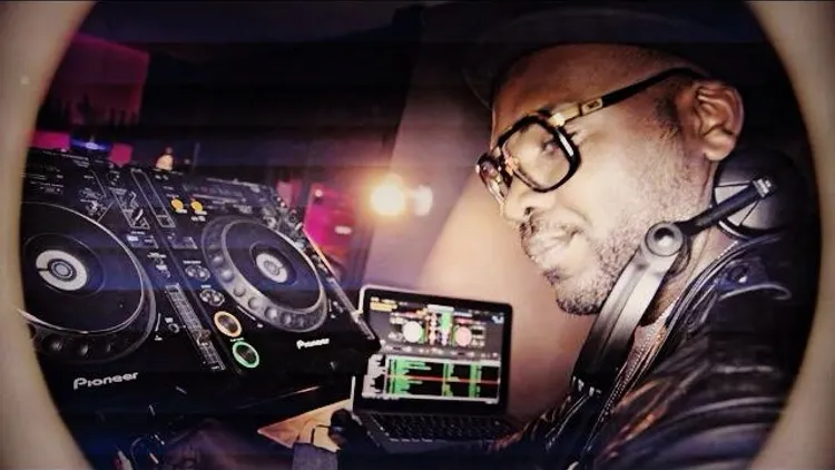 An evening with ... Marvin Waxx