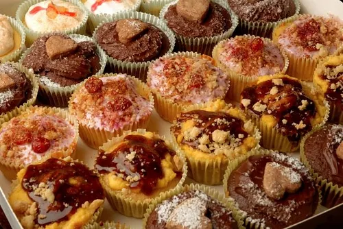 Chloé S. Cupcake Restaurant Shop Paris