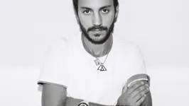 Bromance w Brodinski, Club Cheval