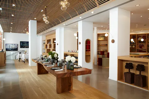 La Compagnie Française de l'Orient et de la Chine Restaurant Galerie d'art Shop Paris