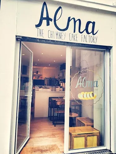 Alma, The Chimney Cake Factory Restaurant Shop Paris