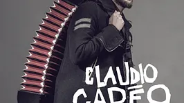 Claudio Capéo en concert à La Cigale