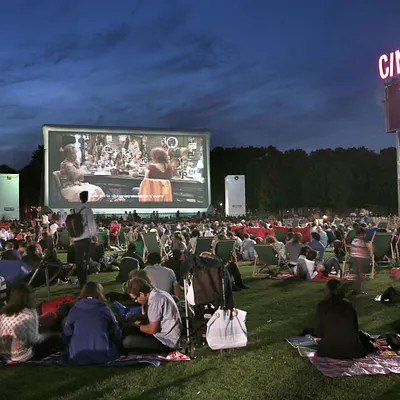 Le cinéma prend l'air à Paris pour l'été