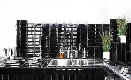 L'Atelier Noir Restaurant Shop Paris