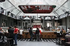 Belushi's Gare du Nord