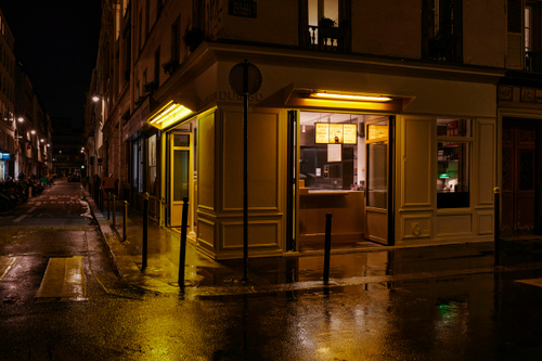 Dumbo Petites Écuries Restaurant Paris