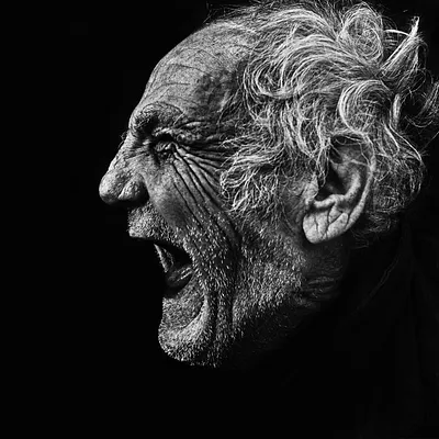 Lee Jeffries : visages sans abri ni fard dans l'exposition Homeless à la galerie Confluences