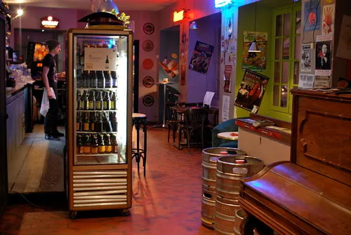 Le Bouillon Belge Restaurant Bar Paris