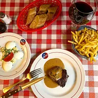 Aux Bons Crus