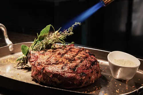 Verde by Yeeels Restaurant Bar Paris