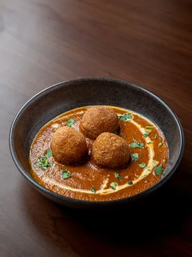 Kuna Bada Restaurant Paris