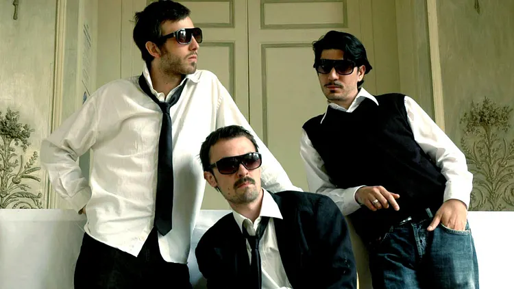 Grandiloquent moustache poesie club