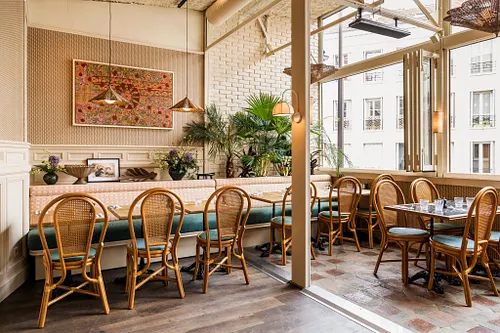 Amanie Bar Restaurant Paris
