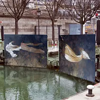 Installation photographique "Le Léthé" sur le canal de l'Ourcq, par Yann Datessen