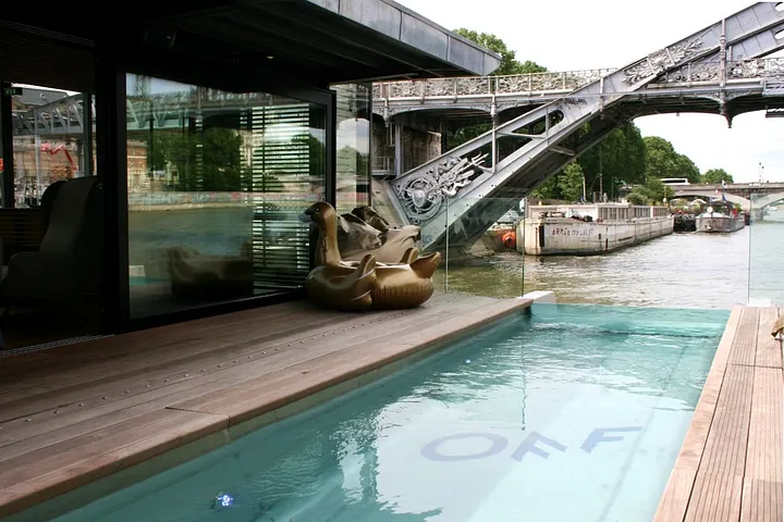 OFF Paris Seine