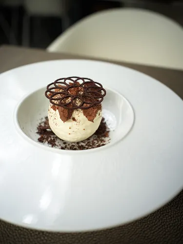 Aux 2 K Restaurant Paris