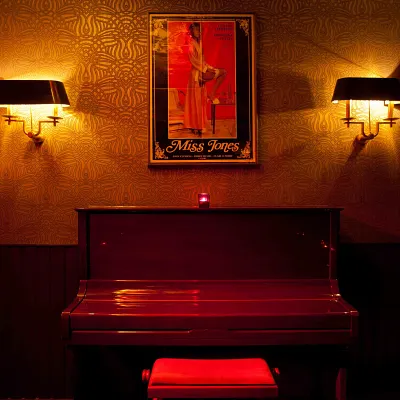 Orphée Privé : bar érotico-chic