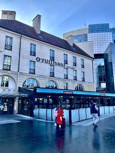 O’Sullivans Bastille Club Restaurant Bar Paris