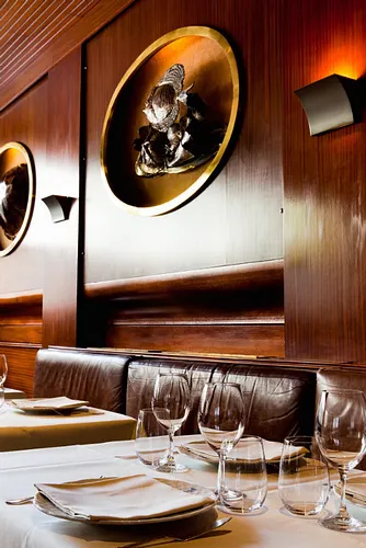 Le Duc Restaurant Paris