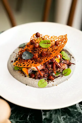 Capsule Restaurant Paris