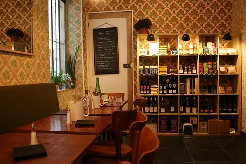 La Bécane à Gaston Restaurant Shop Paris