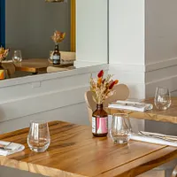 À Table