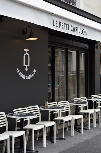 Le Petit Carillon Restaurant Bar Paris