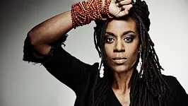 Akua Naru + gavlyn, oh blimey & dj mike steez en concert
